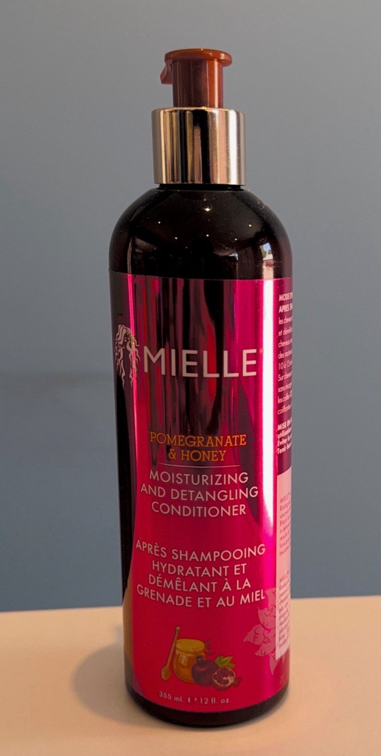 IMG_5720 Mielle pomegranate & Honey moisturizing & detangling conditioner - Image 1